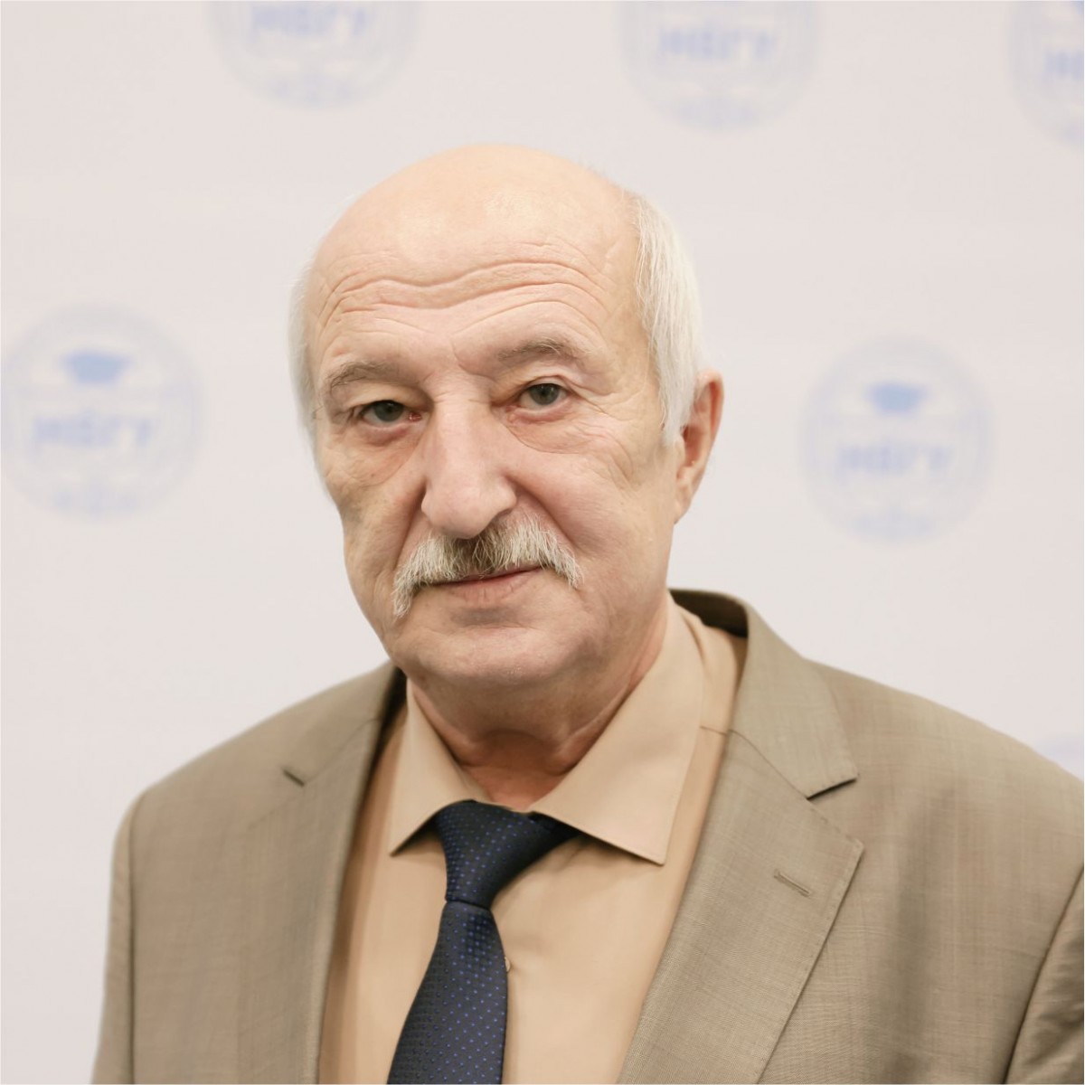 Туфик Казиахмедов