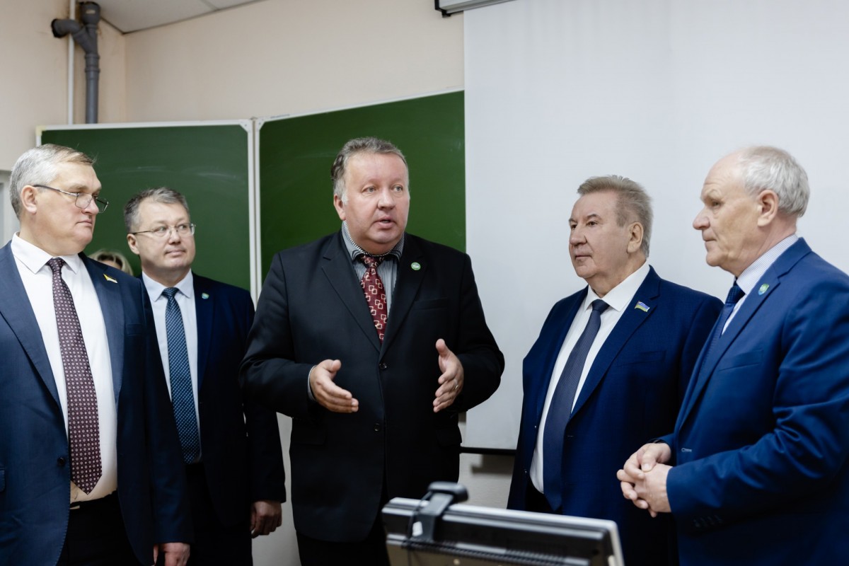 Сергей Горлов